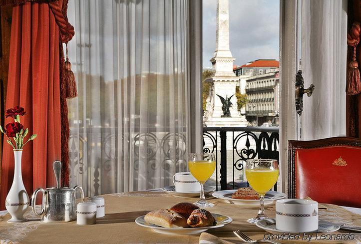 Hotel Avenida Palace Lisboa Ngoại thất bức ảnh View from the hotel
