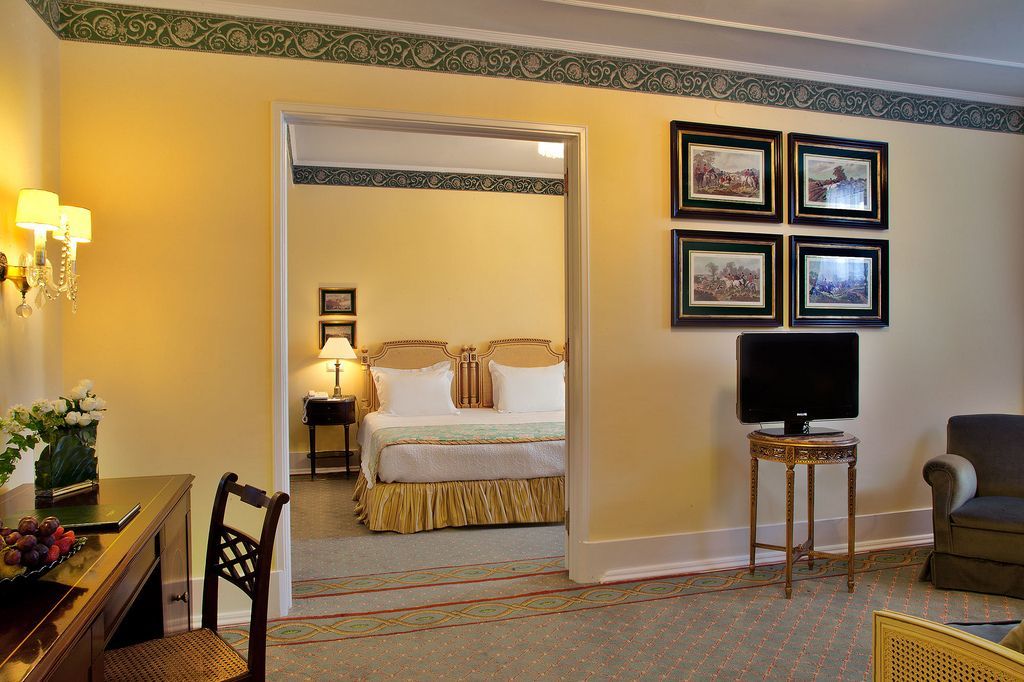 Hotel Avenida Palace Lisboa Ngoại thất bức ảnh A suite at the Omni Shoreham