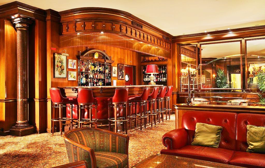 Hotel Avenida Palace Lisboa Ngoại thất bức ảnh The bar at the St. Regis